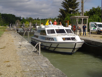 Turismo fluvial por Francia